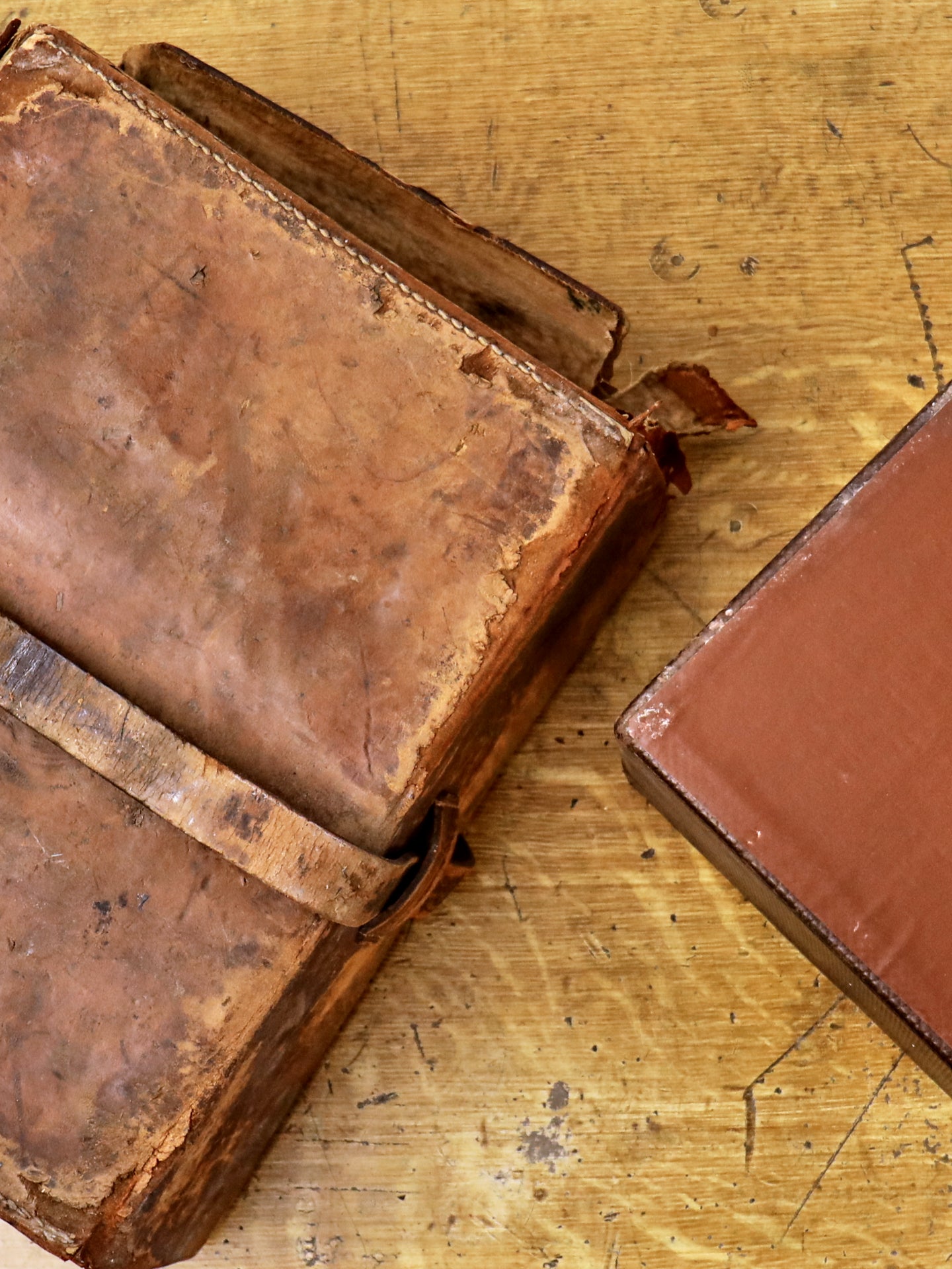 A Leather Correspondence Box in manner of Asprey of London c1860.