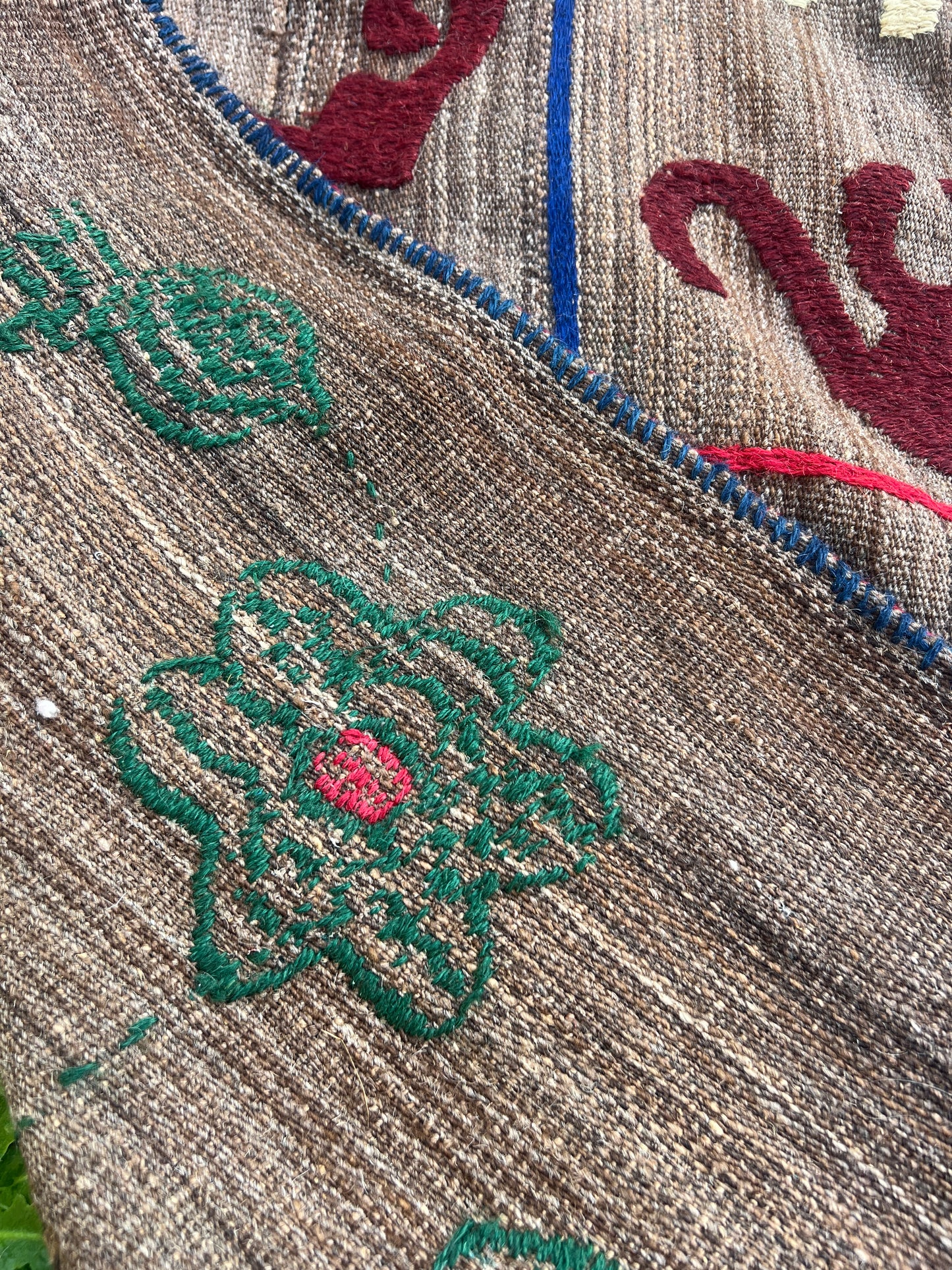 Handmade Wool Traditional Suzani Uzbeki Kilim Rug - 382cm by 260cm - No 2