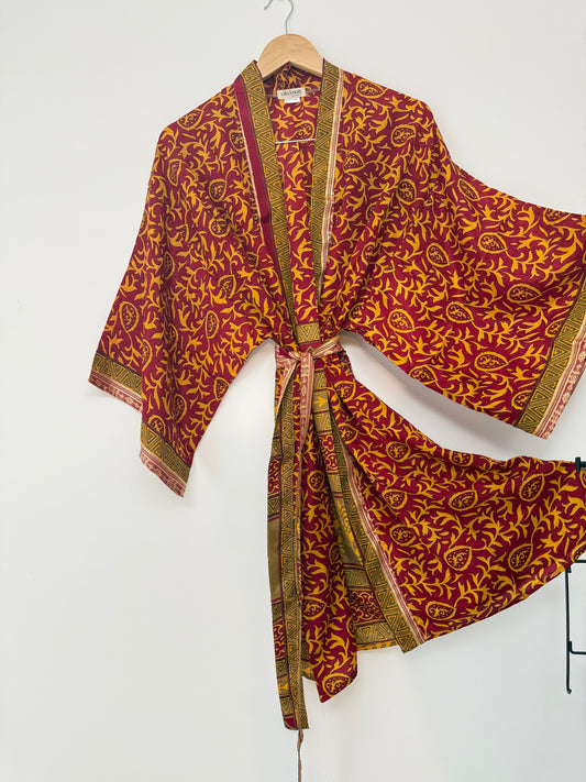 Vintage Saree Silk Kimono / Duster - Short