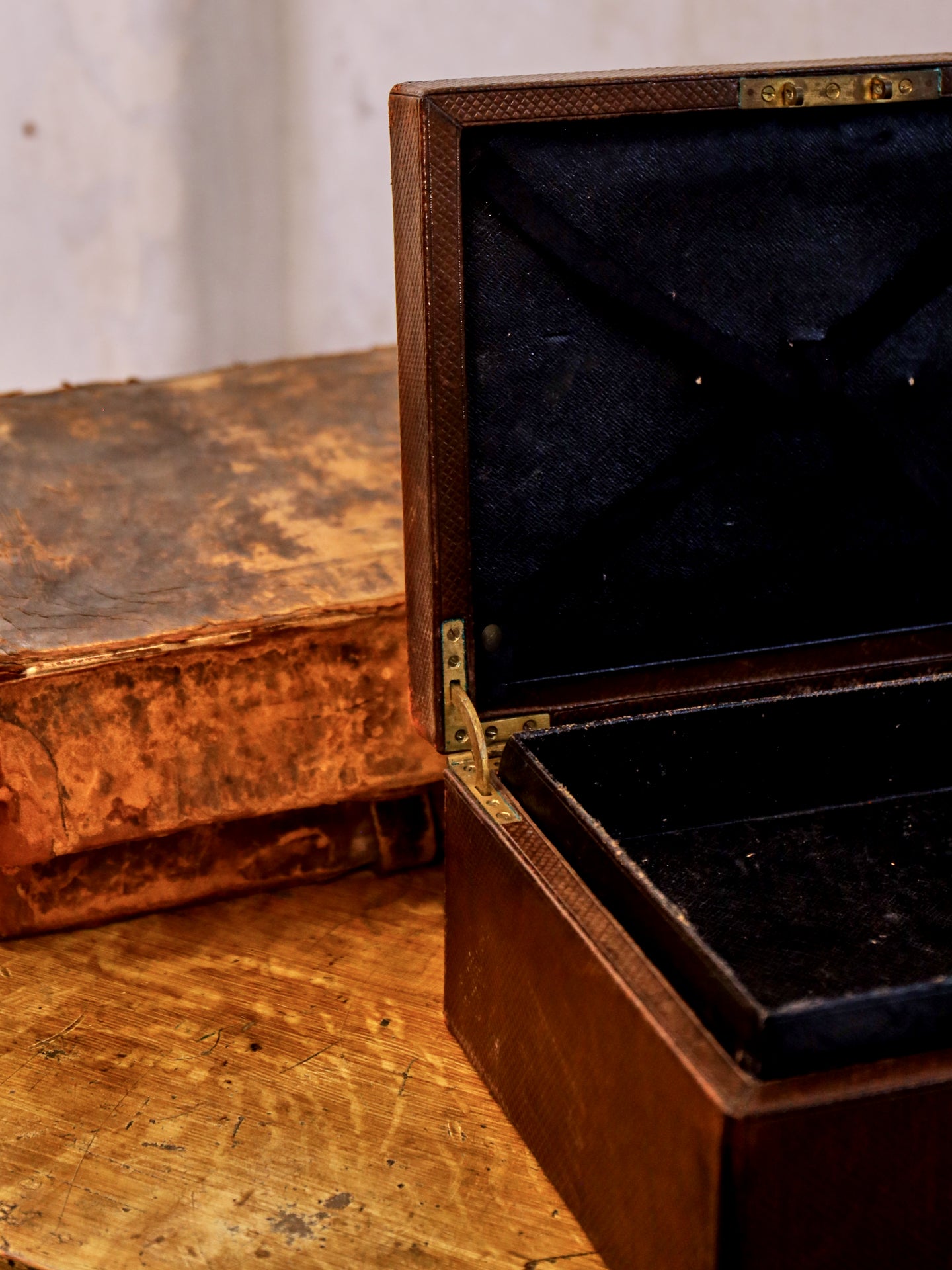 A Leather Correspondence Box in manner of Asprey of London c1860.