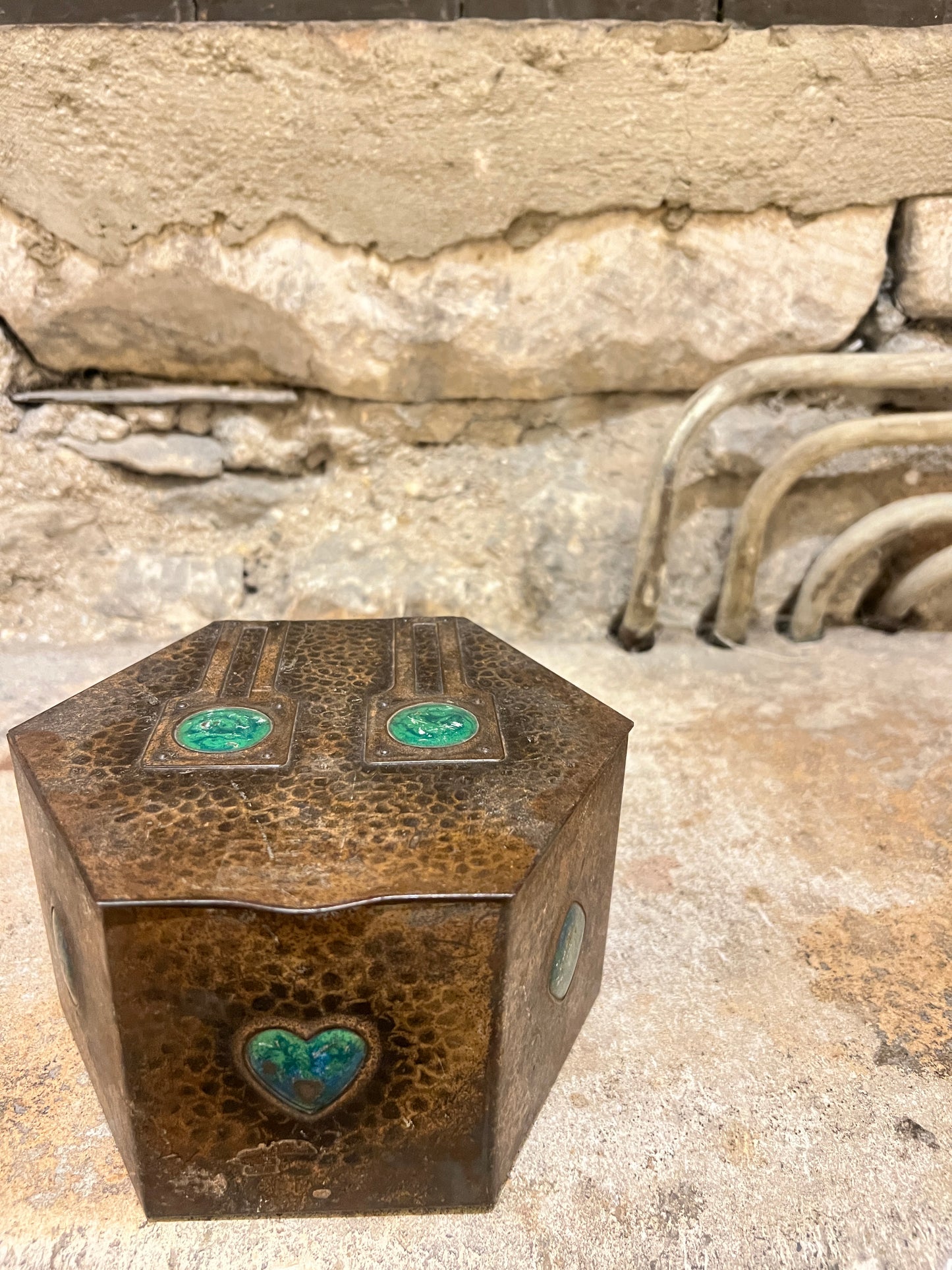 Geo Bassett & Co Confectionary Tin Box ~ Arts & Crafts c1900