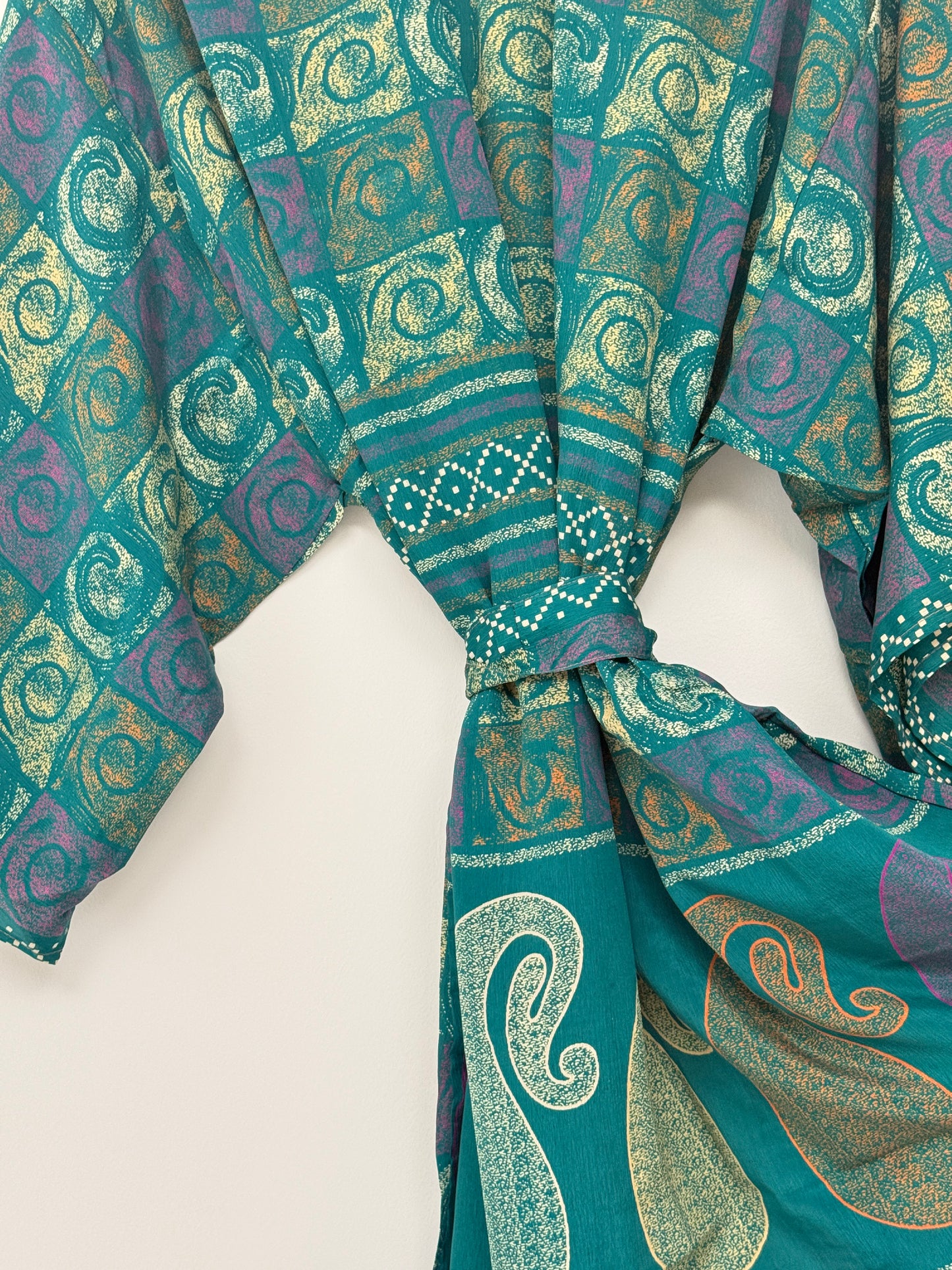 Vintage Saree Silk Kimono / Duster - Short