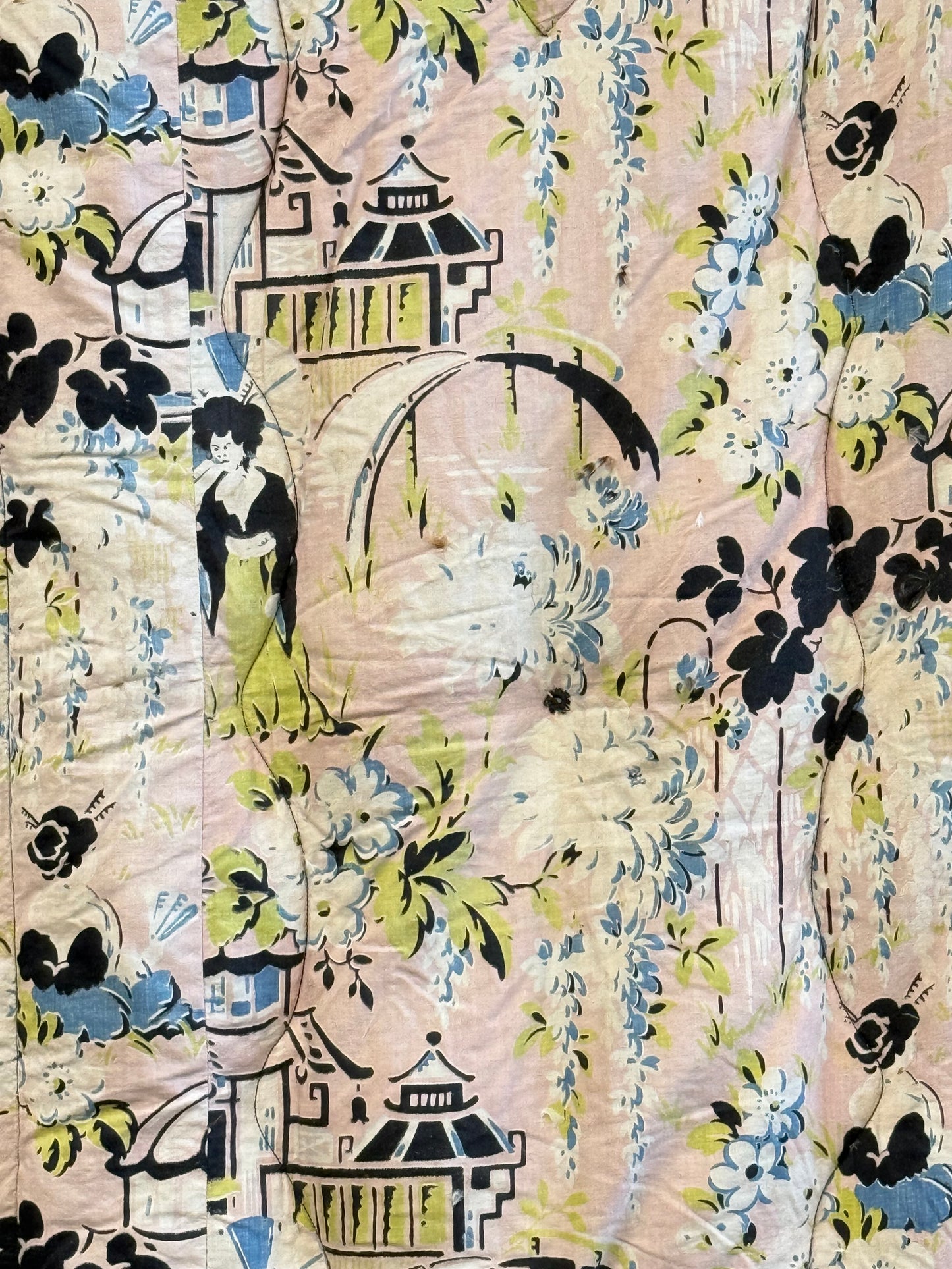 A 1930's Duck Feather Eiderdown - Rare Chinoiserie Pattern