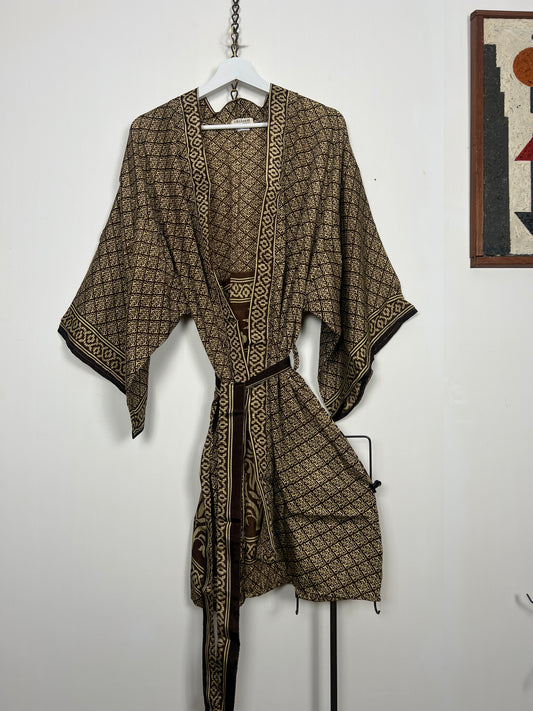 Vintage Saree Silk Kimono / Duster - Short