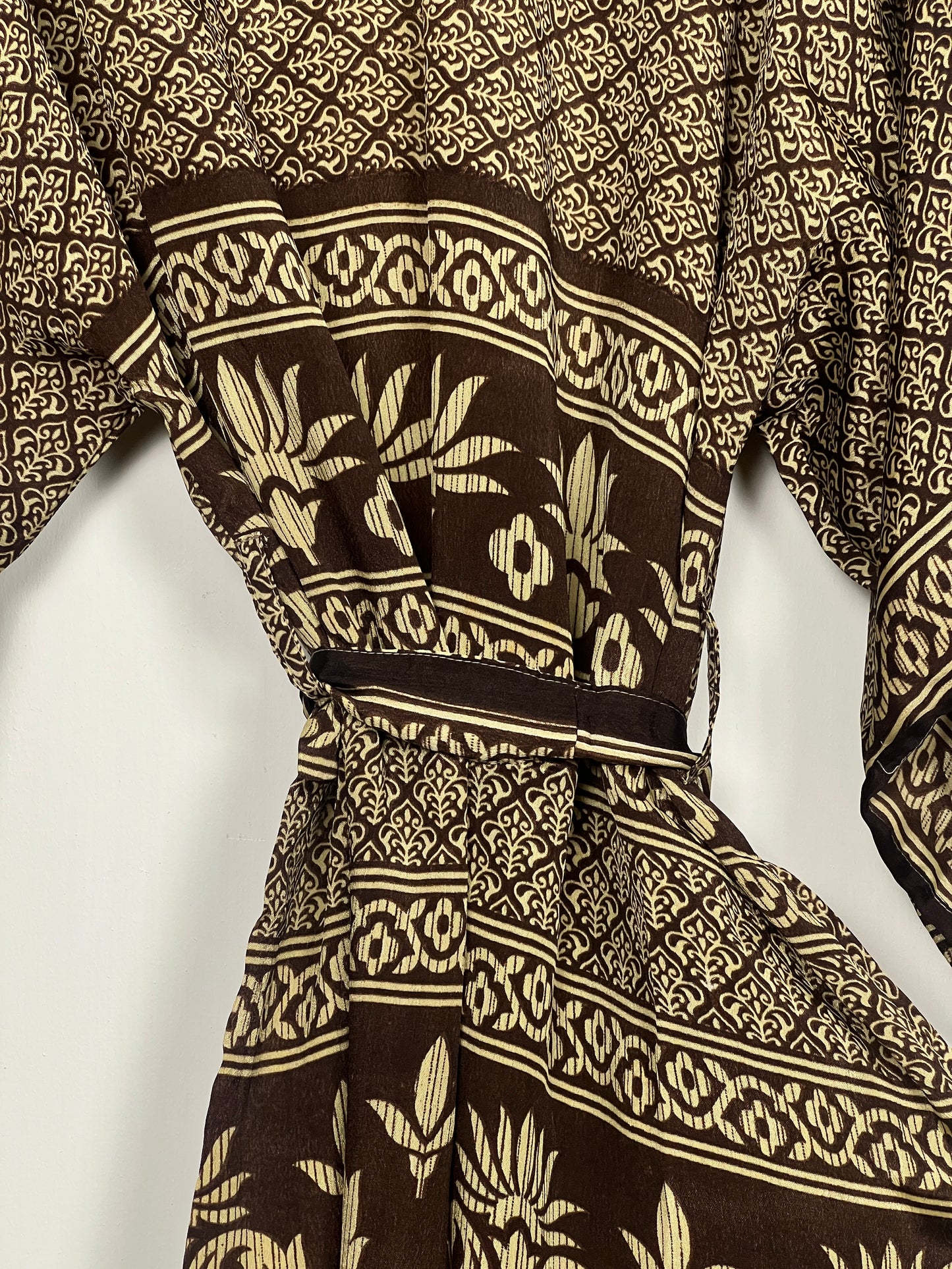 Vintage Saree Silk Kimono / Duster - Short