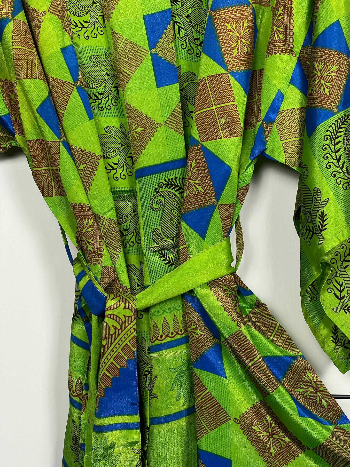 Vintage Saree Silk Kimono / Duster - Short