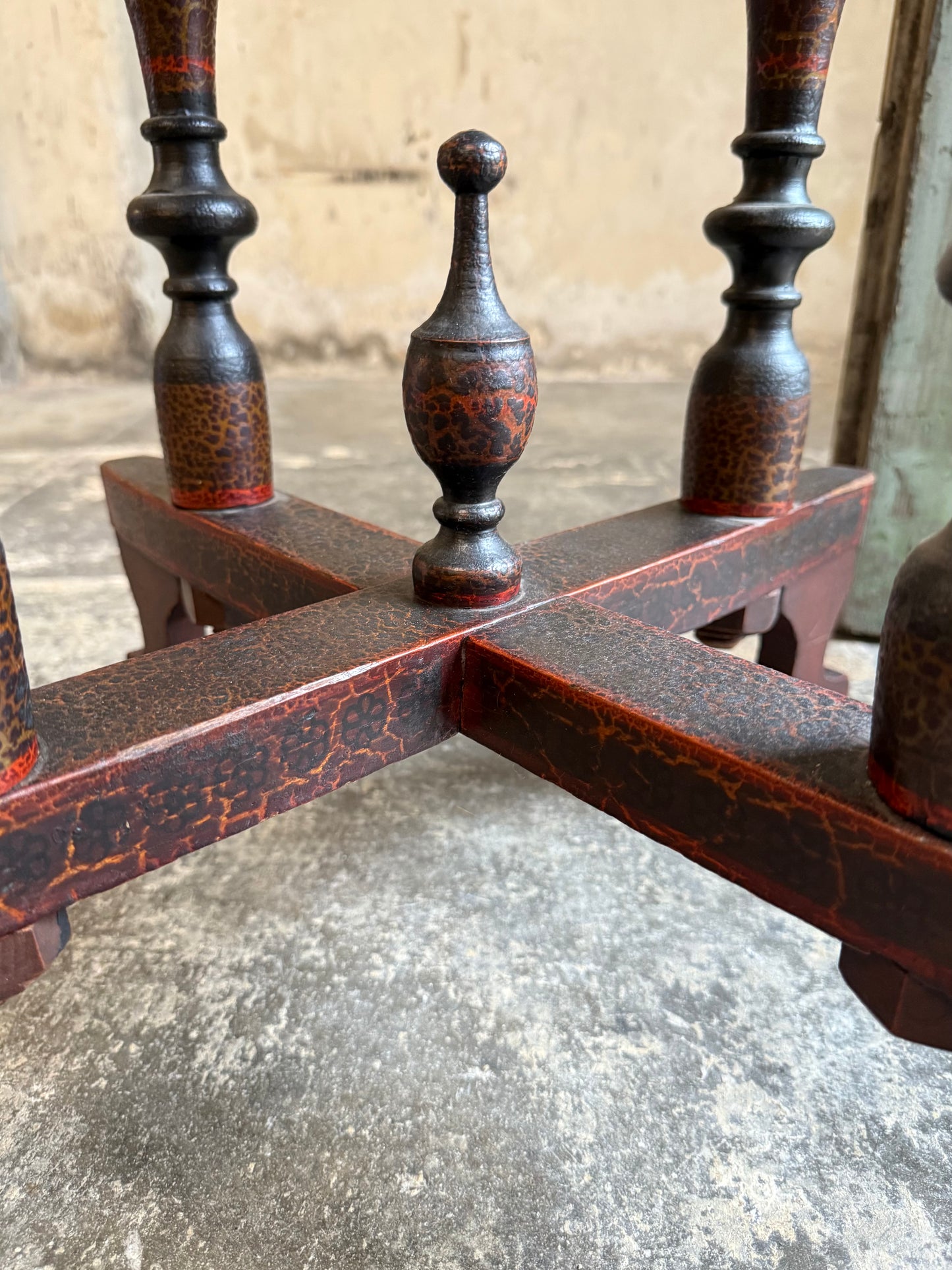 Imperial Russian Khoklhoma Square Topped Table