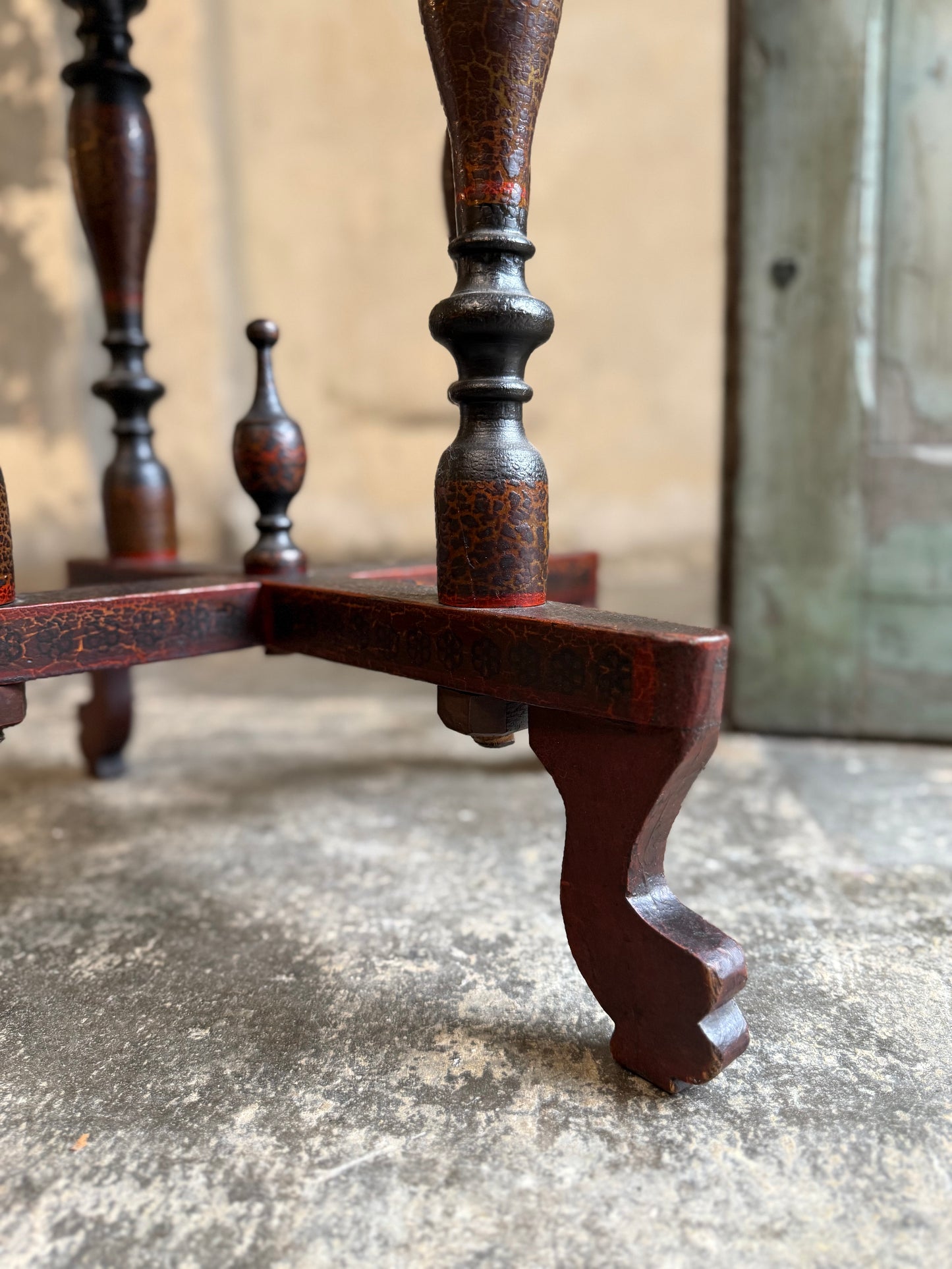 Imperial Russian Khoklhoma Square Topped Table