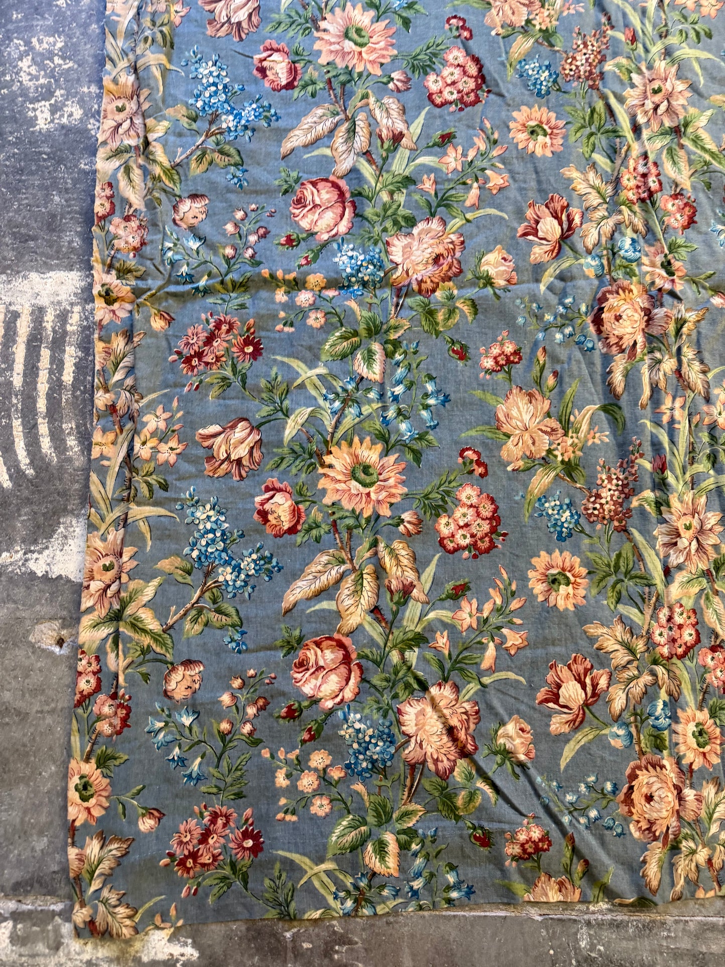 Penicuik House, Scotland ~ Single Quilted Floral Curtain