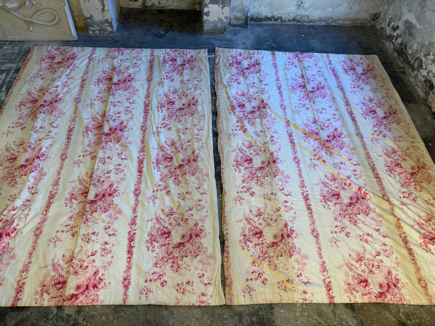 Two Pairs of Pink Toile de Jouy Curtains - Whytock & Reid Miss Lavinia's Room