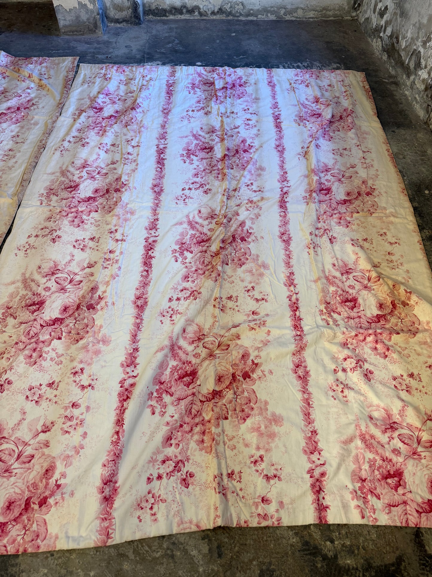 Two Pairs of Pink Toile de Jouy Curtains - Whytock & Reid Miss Lavinia's Room