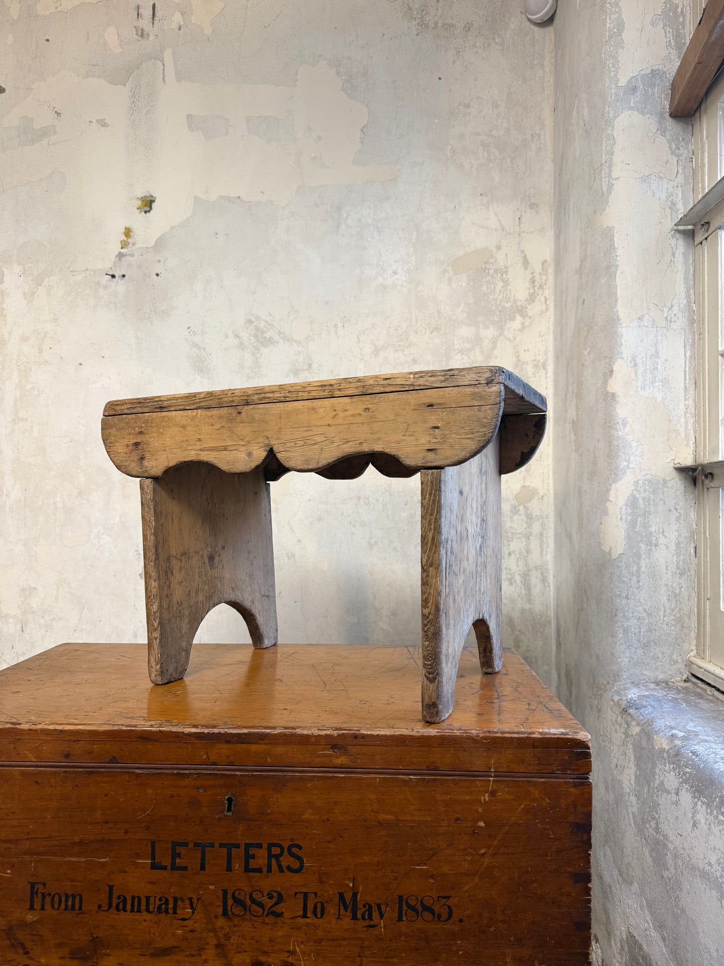 A 19thC Scottish Vernacular Creepie Stool (No 2)