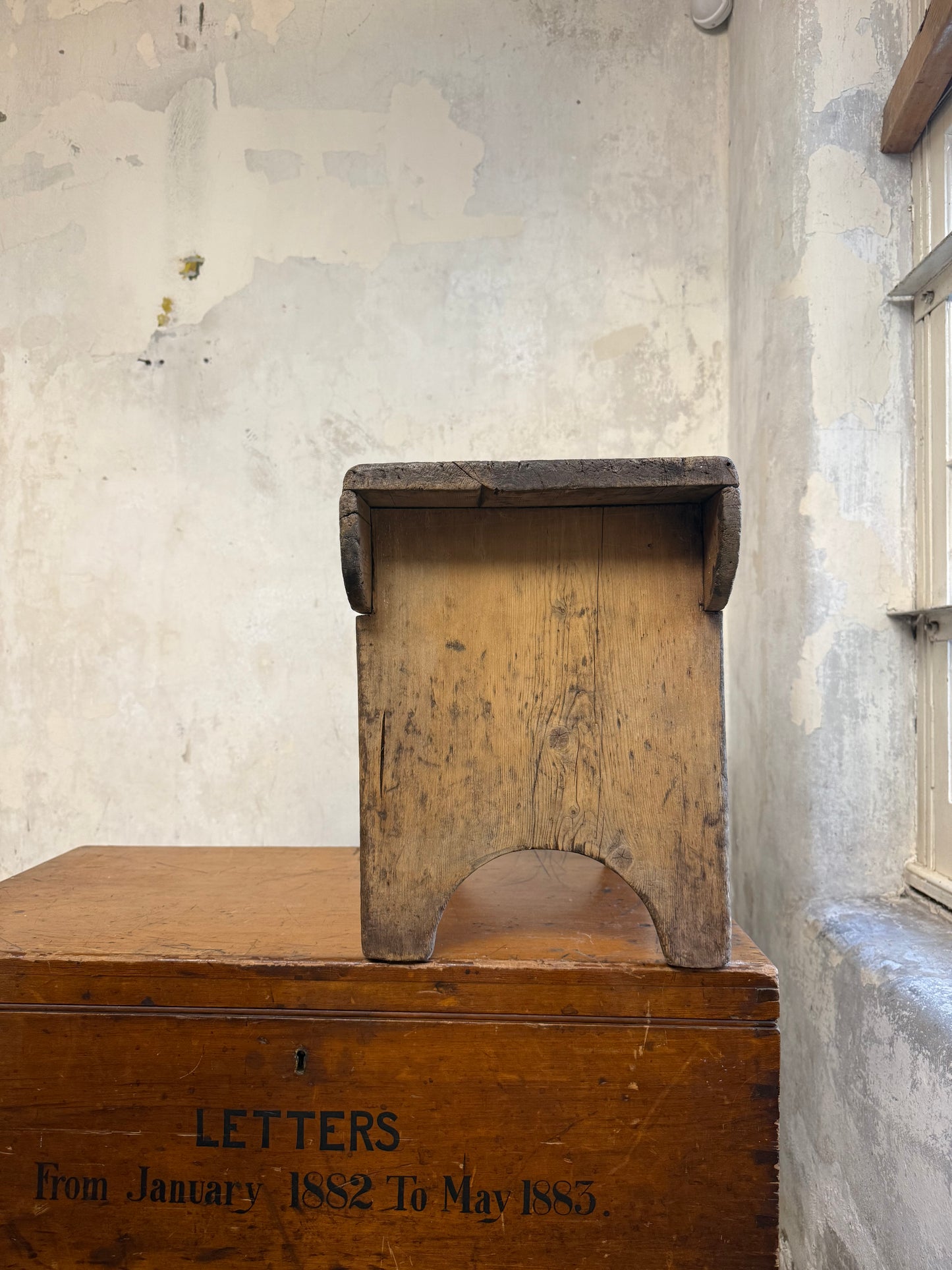 A 19thC Scottish Vernacular Creepie Stool (No 2)