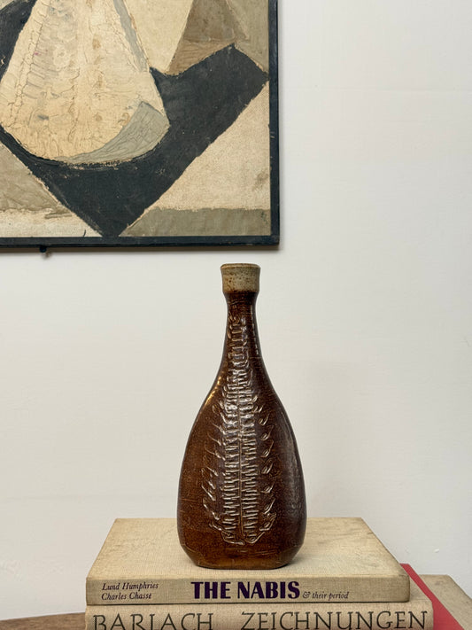 Oxshott Studio Pottery Vase - ROSEMARY WREN, British | 1922-2013