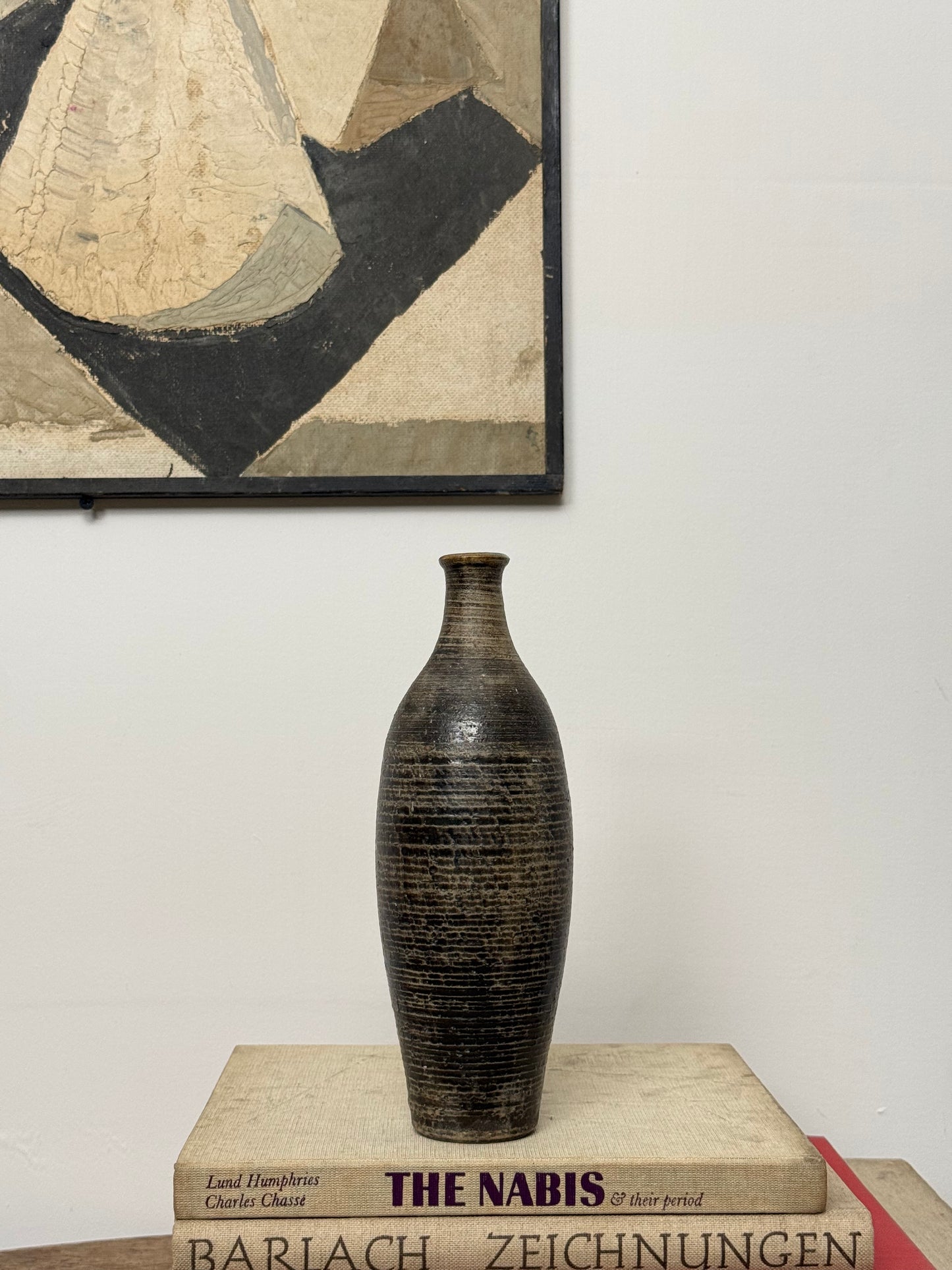 Oxshott Studio Pottery Vase - ROSEMARY WREN, British| 1922-2013
