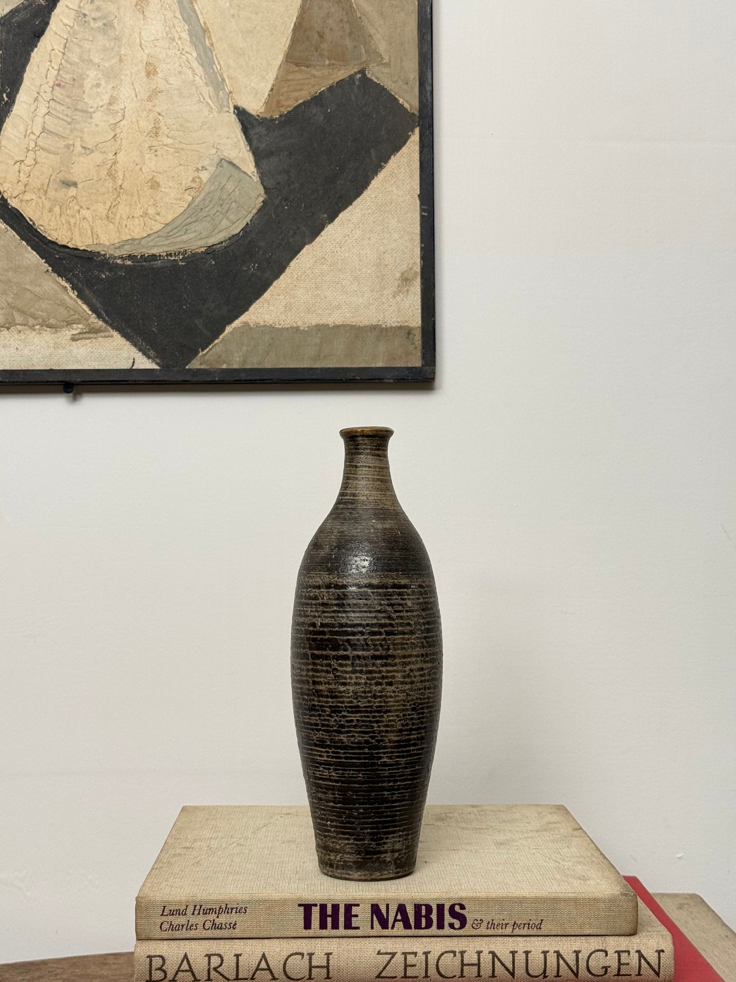 Oxshott Studio Pottery Vase - ROSEMARY WREN, British| 1922-2013