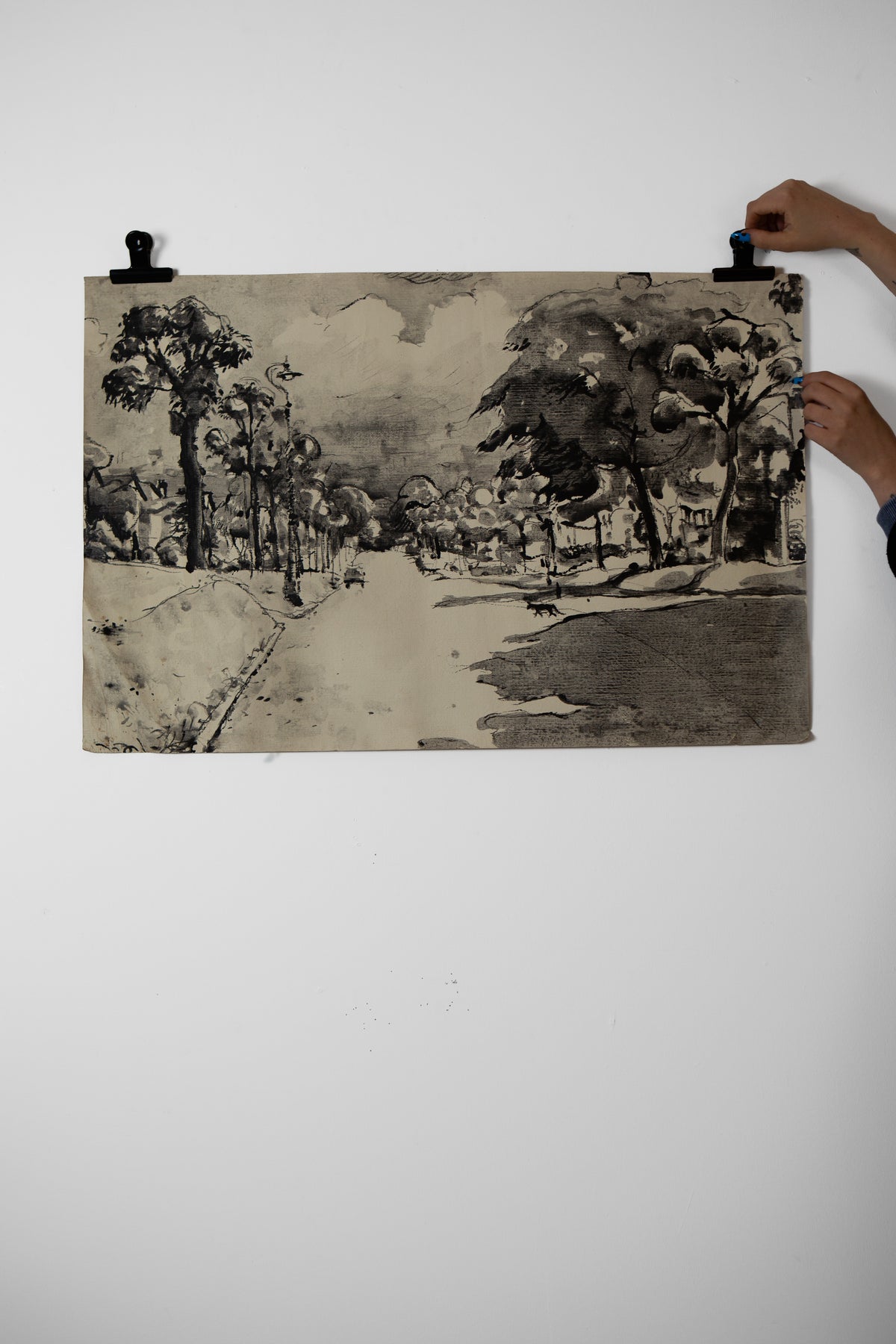 Unknown Street Scene on paper - LEONARD BENNETTS, New Zealand | 1933-2004