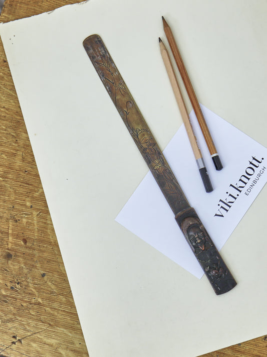 A Japanese brass page turner, Meiji Period (1868-1912)