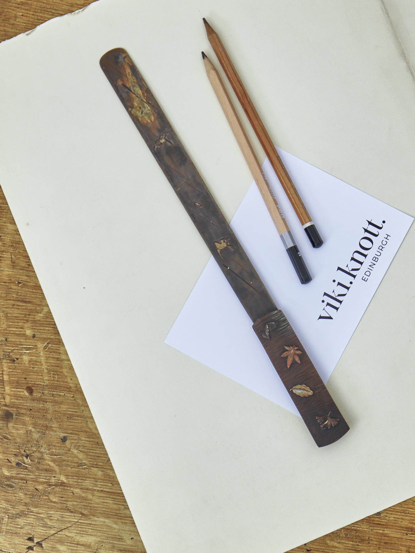 A Japanese brass page turner, Meiji Period (1868-1912)